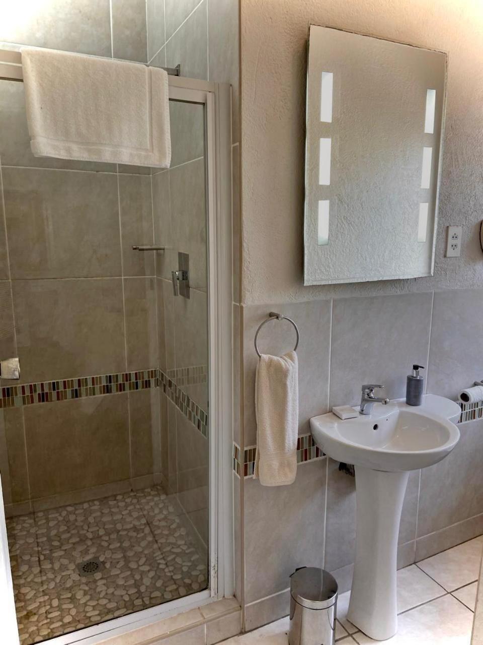A Villa De Mer Guesthouse Πορτ Άλφρεντ Εξωτερικό φωτογραφία